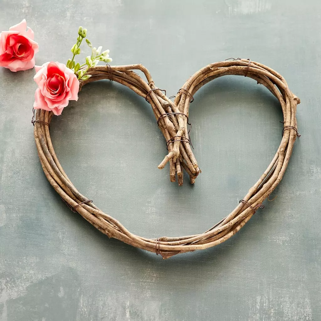 Best Pirce 😀 12" Grapevine Heart Wreath by Ashland® 🤩 4 Best Pirce 😀 12" Grapevine Heart Wreath by Ashland® 🤩 - Image 2