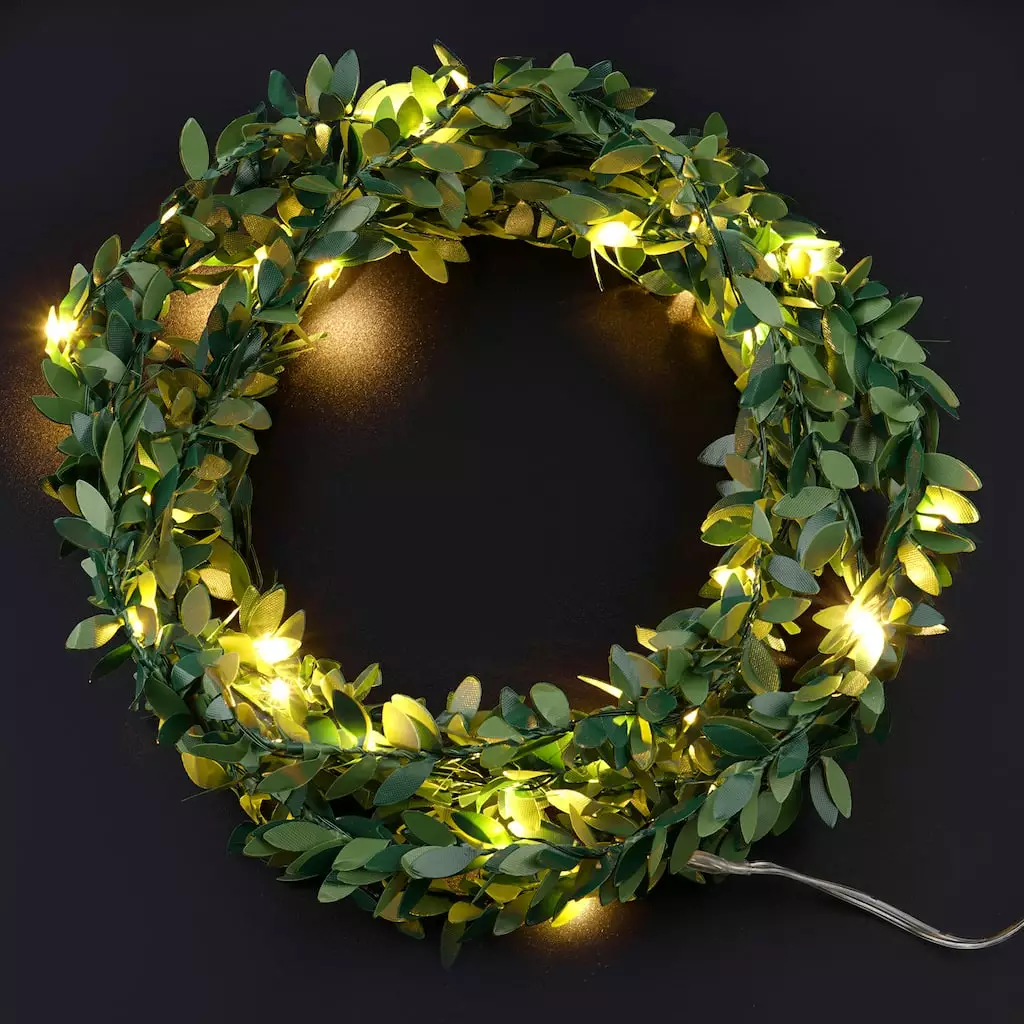 Brand new 👏 10ft. Leaf Garland String Lights by Ashland™ 🤩 4 Brand new 👏 10ft. Leaf Garland String Lights by Ashland™ 🤩 - Image 2