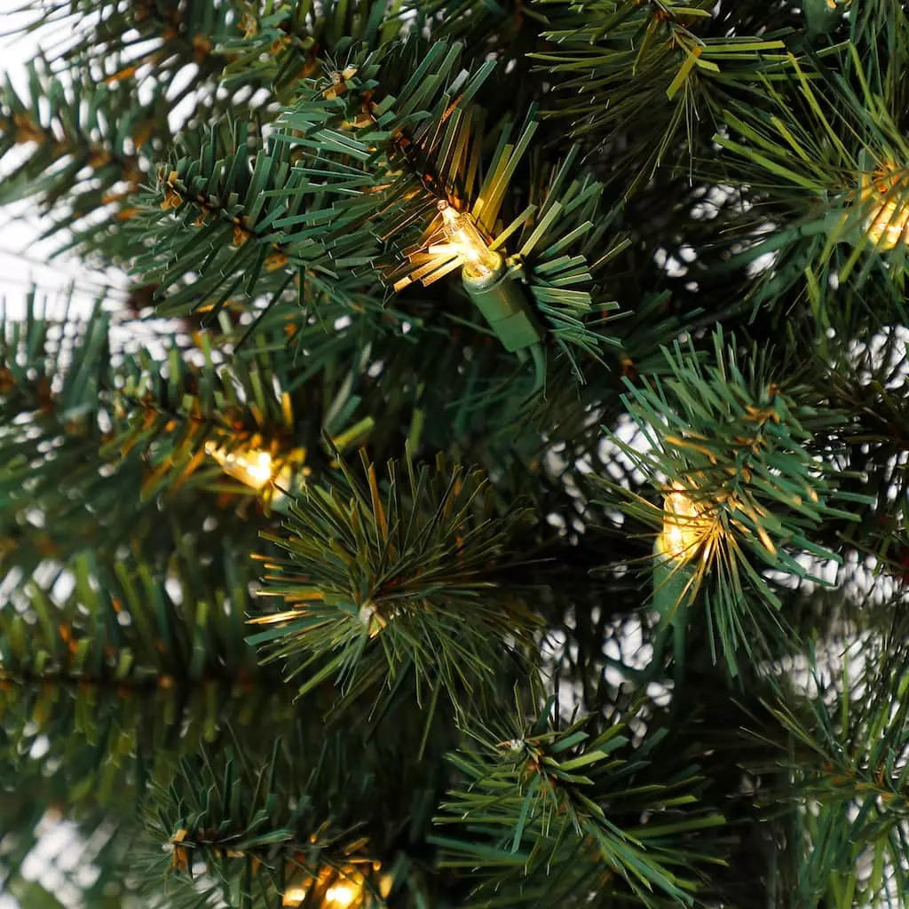 New 💯 30" Pre-Lit Mixed Pine Wreath by Ashland® ✨ 4 New 💯 30" Pre-Lit Mixed Pine Wreath by Ashland® ✨ - Image 2